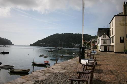 St Elmo House Hotel in Dartmouth