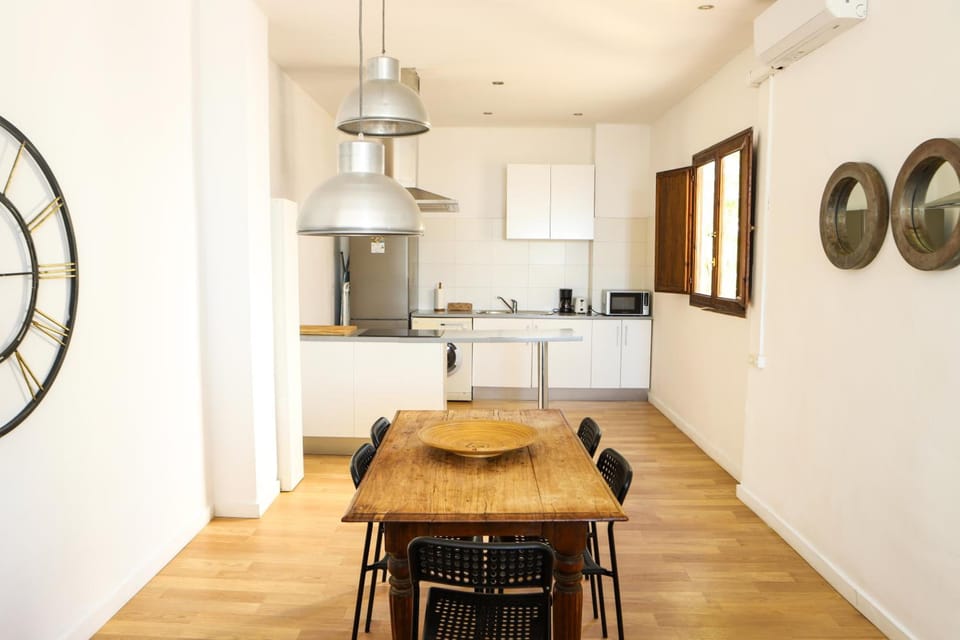 Valencia Luxury - Malvarrosa Beach Hotel in Valencia