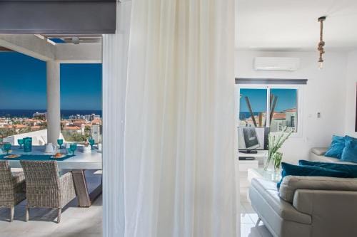 Romeo & Juliet Hotel in Protaras