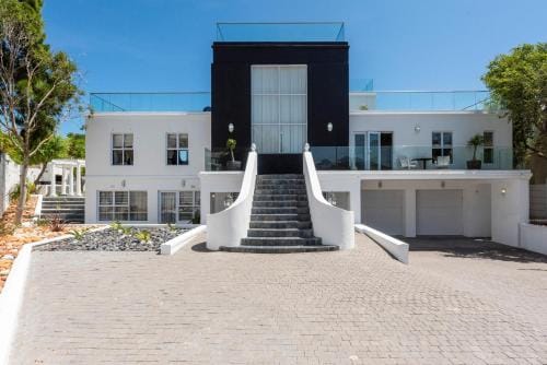 Bed and Breakfast Villa Livadia Hotel in Cape Town