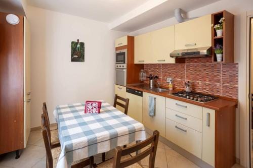 Borgo Paradiso Guest House Hotel in Canton of Ticino