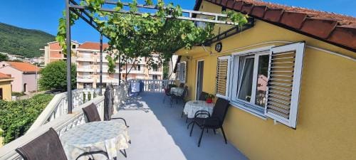 Guest House Andrea Hotel in Budva
