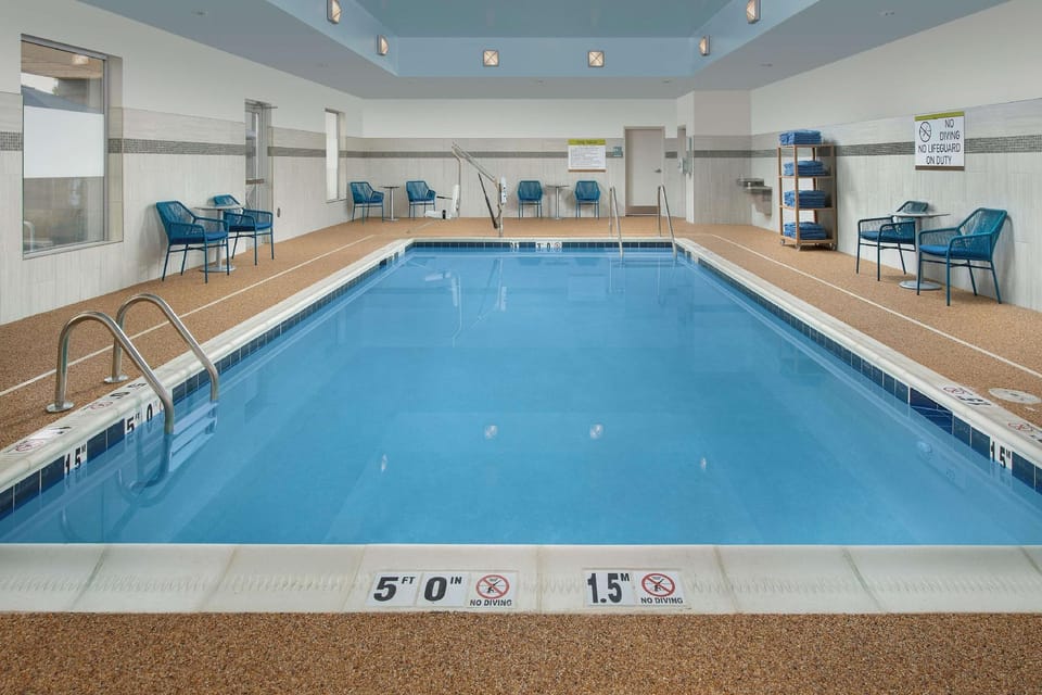 Home2 Suites by Hilton Charlottesville Downtown Hotel in Charlottesville