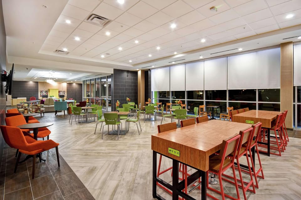 Home2 Suites by Hilton Columbus Downtown Hotel in Ohio