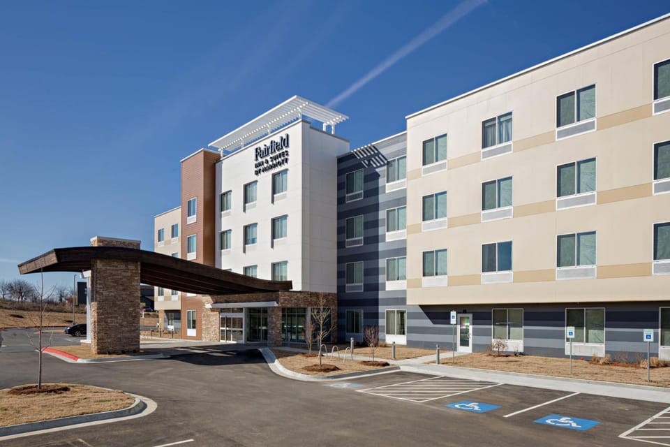 Fairfield by Marriott Inn & Suites Fayetteville Hotel in Fayetteville