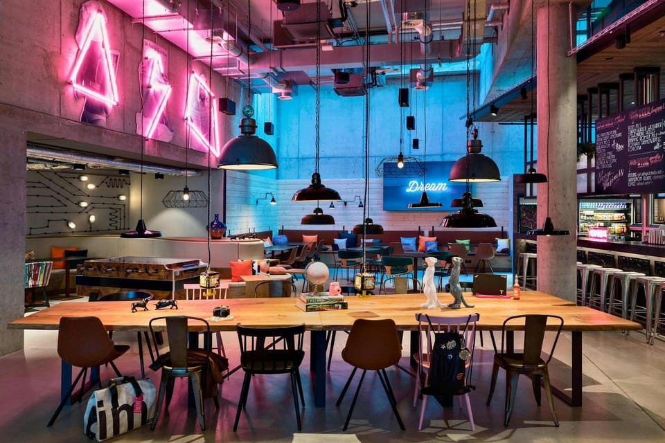 Moxy Frankfurt City Center Hotel in Frankfurt