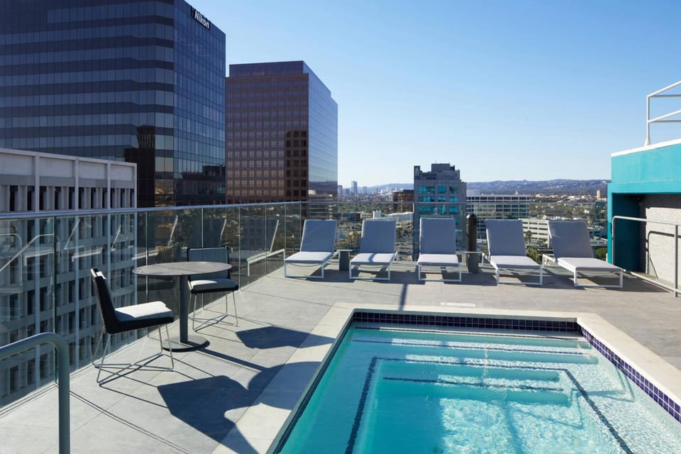 AC Hotel Beverly Hills Hotel in San Fernando Valley