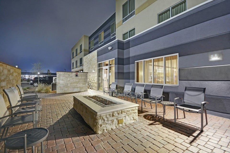 Fairfield by Marriott Inn & Suites Savannah SW/Richmond Hill Hotel in Richmond Hill