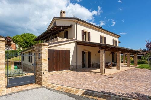 BB Da La Mi Ma, Gradara Hotel in Marche