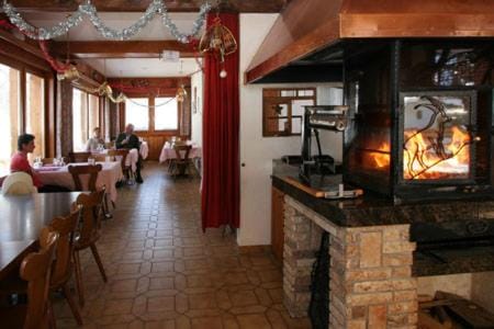 Hotel Garni Les Bouquetins Hotel in Canton of Valais