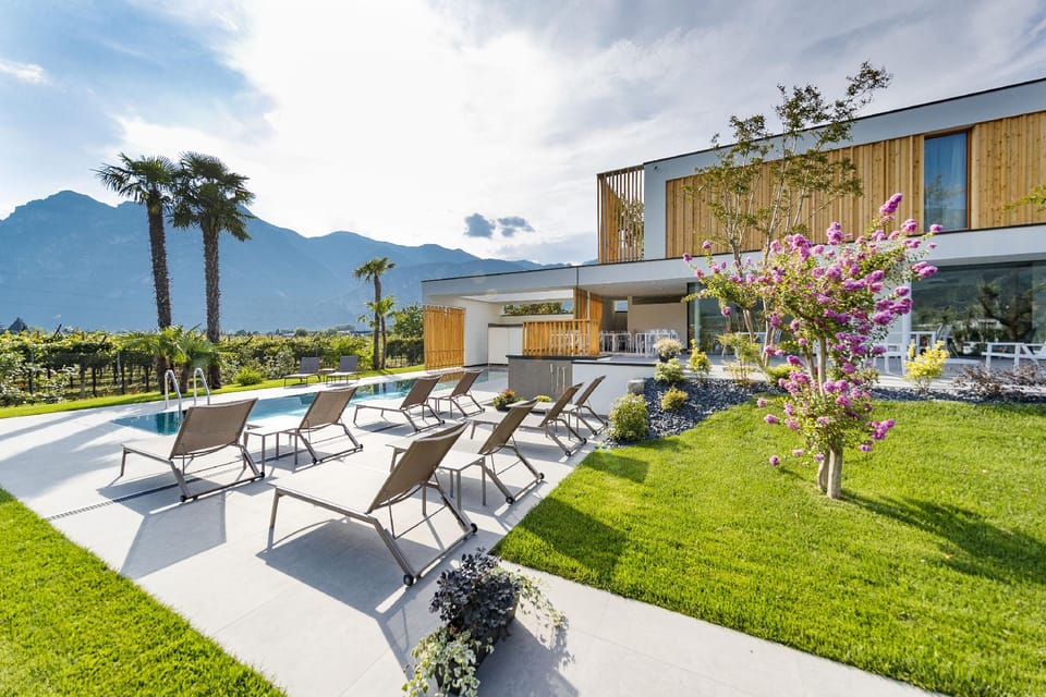 ALEA - Garda Lake Suite Hotel in Trentino-South Tyrol