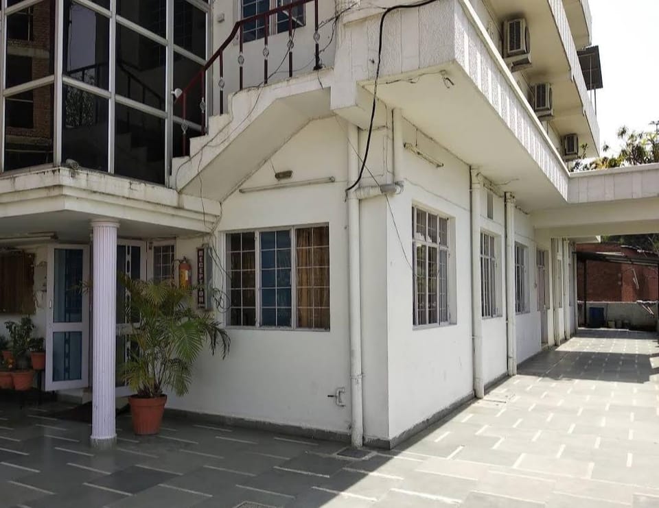 SUPREME GUEST HOUSE Hotel in Dehradun