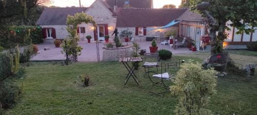 les Lys Jolie suite parentale privative deux adultes avec sdd Hotel in Normandy