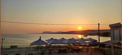 mare suites 4 Hotel in Chania