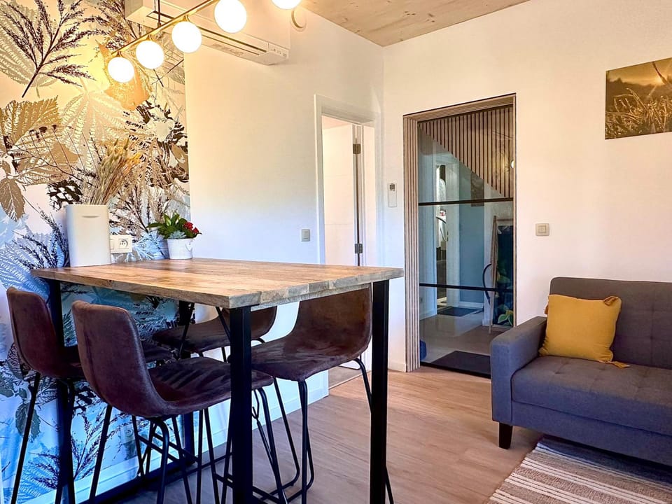 Meuse Cottage Hotel in Wallonia, Belgium
