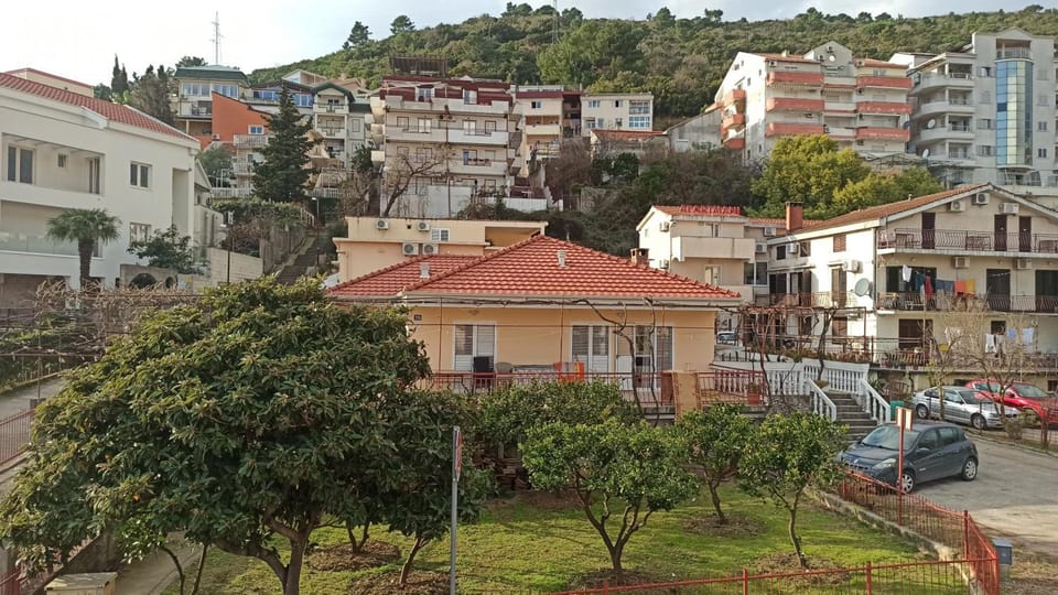 Guest house Rade Z Hotel in Budva