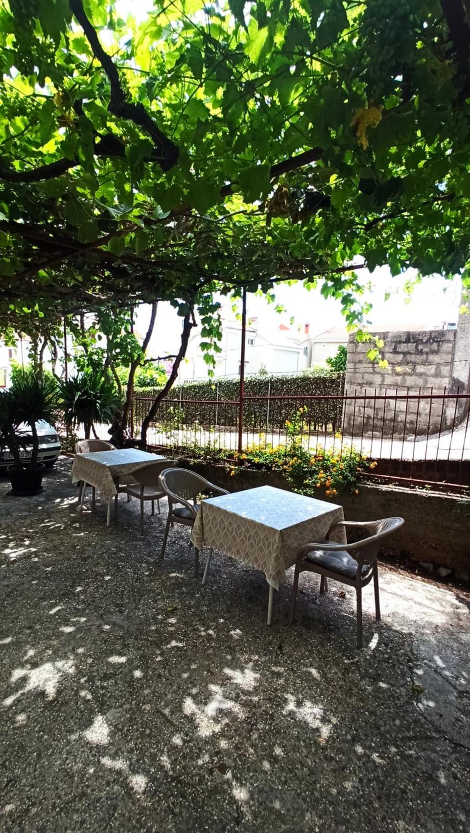 Guest house Rade Z Hotel in Budva
