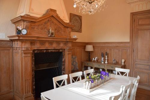 Le MANOIR DE LA MANTILLE - PLUMETIS Hotel in Hauts-de-France