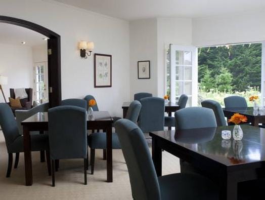 Seal Cove Inn Inn in Moss Beach
