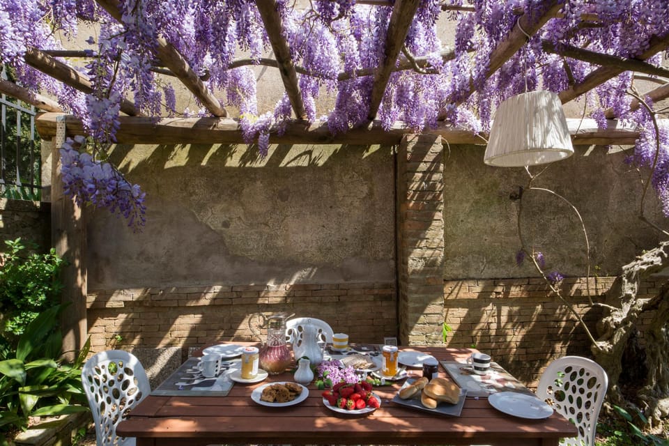 A path of relaxation and history between vineyards and olive trees Resort in Montaione