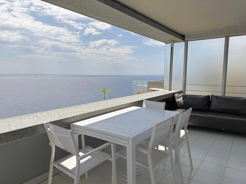 SARA RIVIERA Costa Plana Hotel in Cap-d'Ail