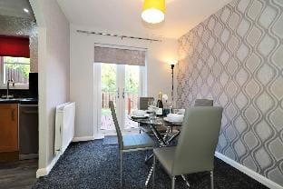 Chapelhall House - Airdrie Hotel in Airdrie