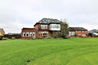 Greenlees Clubhouse 3 bed - Cambuslang Hotel in Glasgow