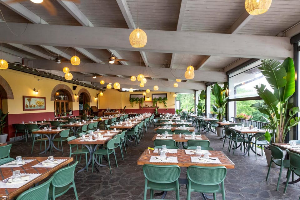 Norcenni Aparthotel Resort in Tuscany