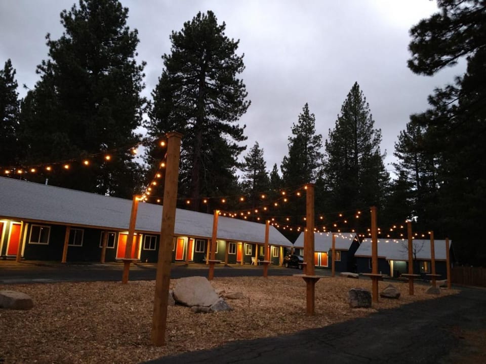 Playpark Lodge Lodge in South Lake Tahoe
