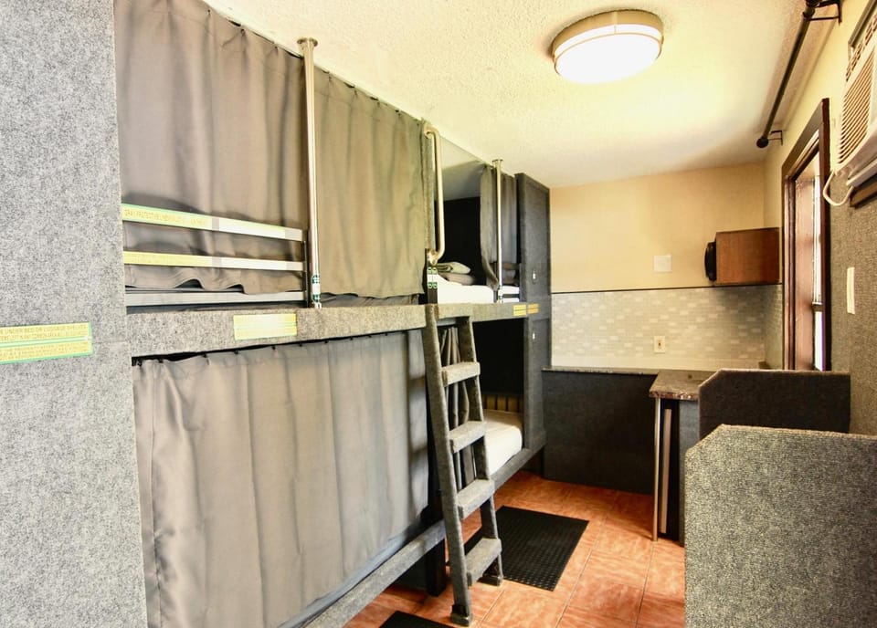 Sheridan Hostel Hostel in Dania Beach