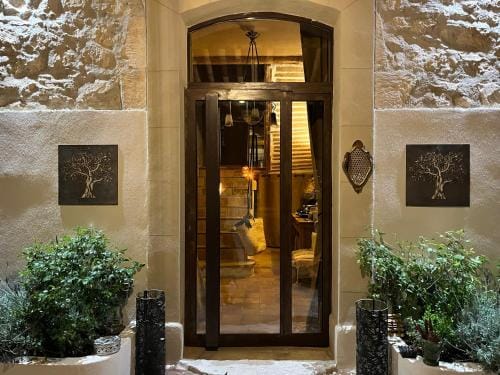 Le Mas d'Emilienne Hotel in Provence-Alpes-Côte d'Azur