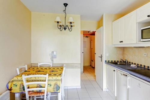 Residence La Pinede - maeva Home Hotel in Hyères