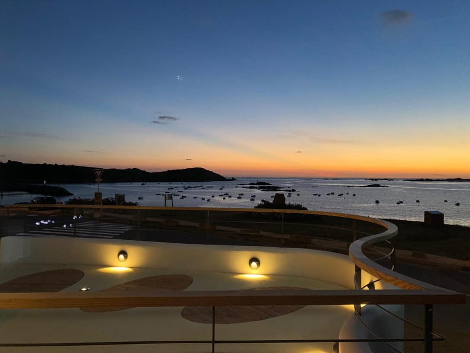 Pavillon de la plage Hotel in Brittany
