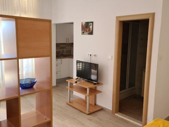 Guest House Jelsa Hotel in Dubrovnik-Neretva County