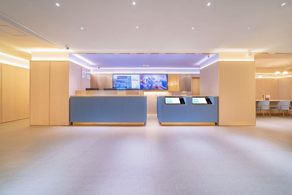 Hanting Hotel Chongqing Jiefangbei Pedestrain Street Center Hotel in China
