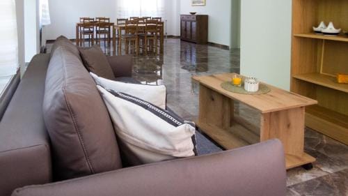 Lesnik vacation home Lodge in Serbia