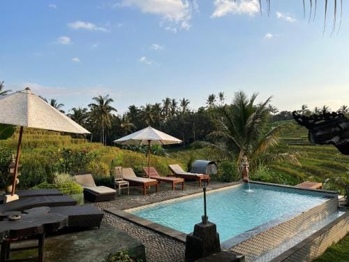 Dewi Nara Guest House By Balitrees Hotel in East Selemadeg
