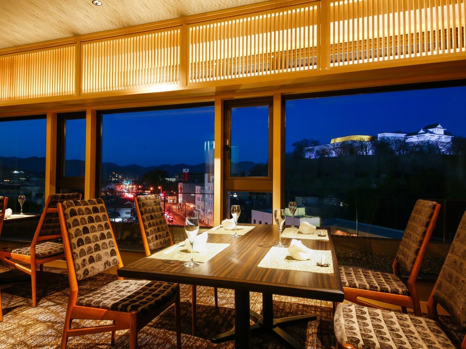 THE SHIROYAMA TERRACE TSUYAMA VILLA Apartment hotel in Japan