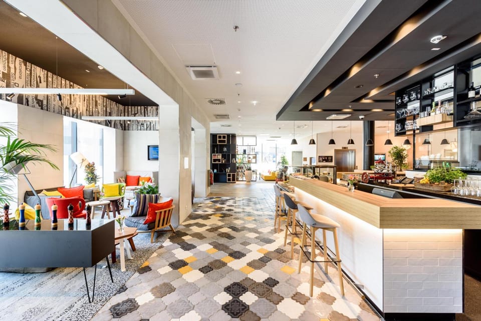 Bar/lounge