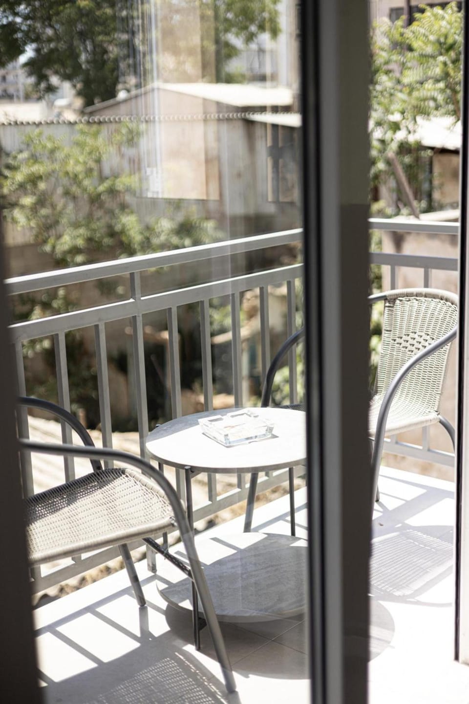 Elegance Suite Stunningly Renovated Hotel in Athens