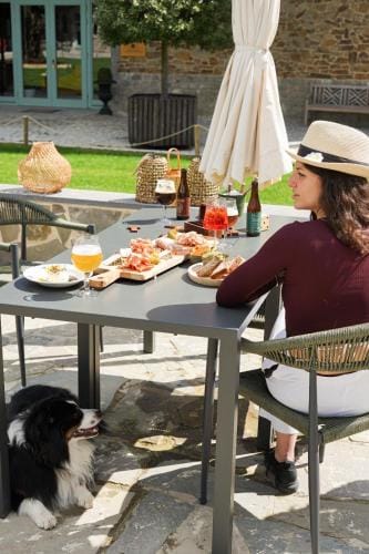 Auberge du chateau de Leignon Hotel in Wallonia, Belgium