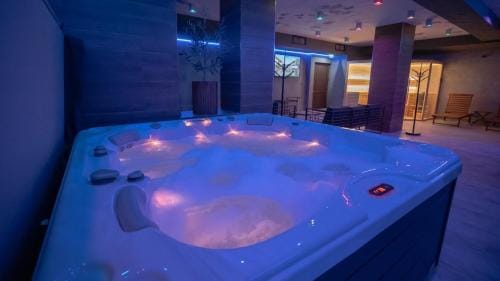 The Bear Pamporovo Hotel in Decentralized Administration of Macedonia and Thrace
