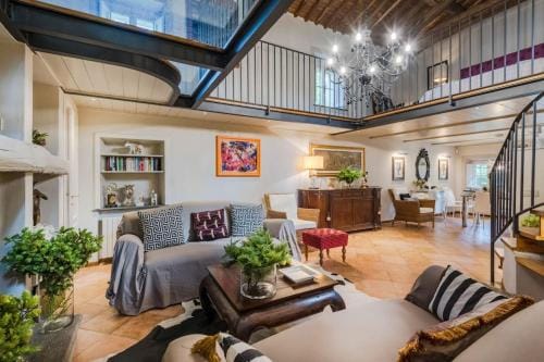 La Chiesetta a charming Church converted into Farmhouse with Pool Hotel in Lucca