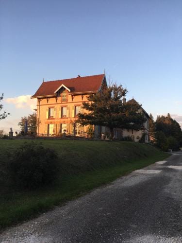 Chateau de Saint-Georges Chambres d Hotes Hotel in Switzerland