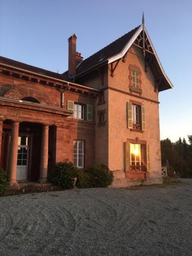 Chateau de Saint-Georges Chambres d Hotes Hotel in Switzerland