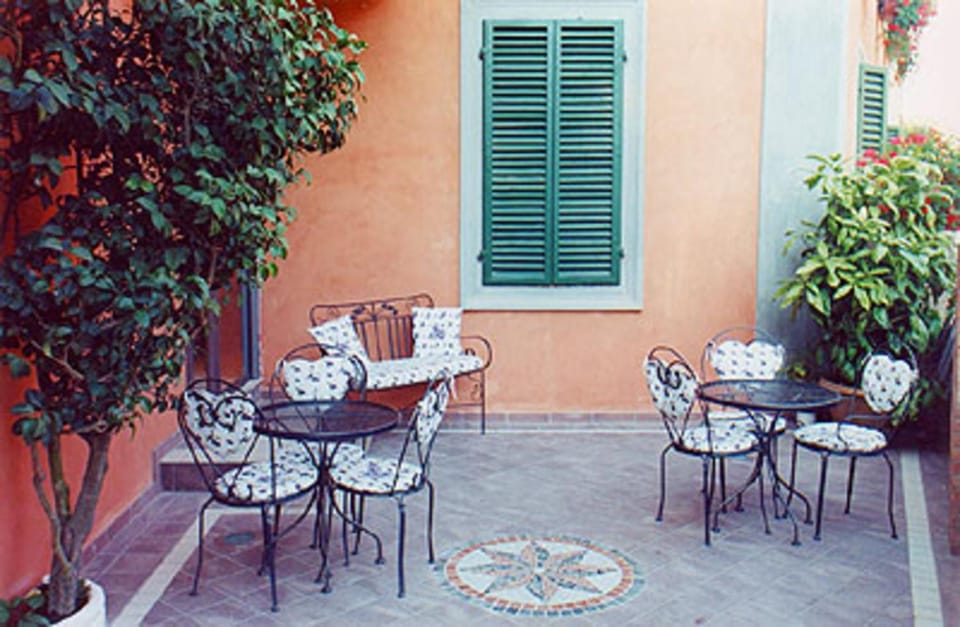 Villa Le Camelie Siena Hotel in Siena