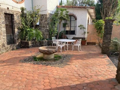 Casa Cafe Arte Hotel in Tepoztlan
