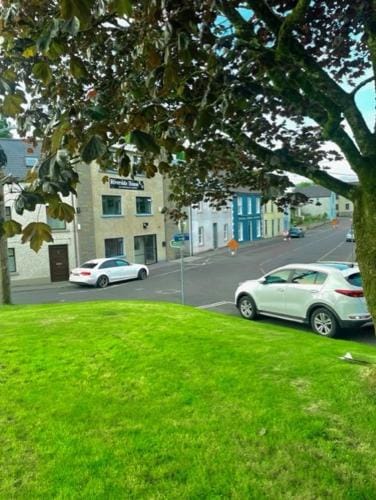 Riverside House Hotel in Donegal City