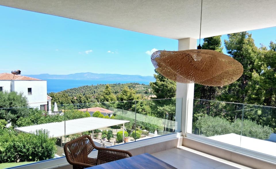 Serenity Hill Hotel in Halkidiki