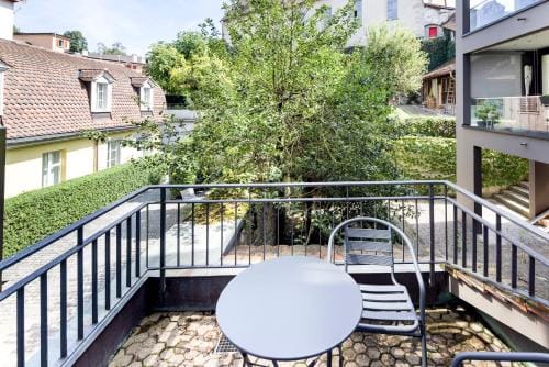 ARISER - Zug Old Town Suites Hotel in Zug